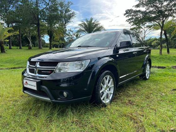 DODGE JOURNEY 3.6 RT AWD V6 GASOLINA 4P AUTOMÁTICO DODGE JOURNEY 3.6 RT AWD V6 GASOLINA 4P AUTOMÁTICO